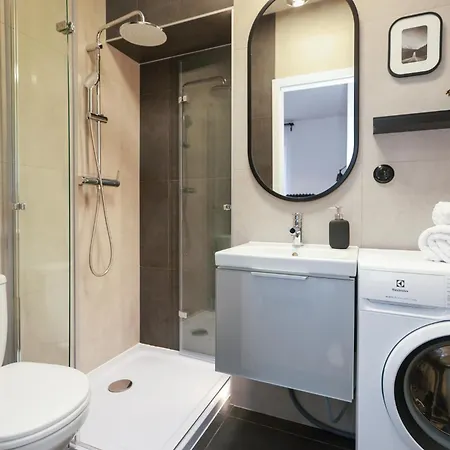 Jazz, Ul Jastrzebia Apartment