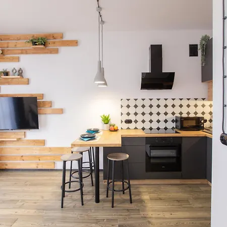 Jazz, Ul Jastrzebia * Λούμπλιν